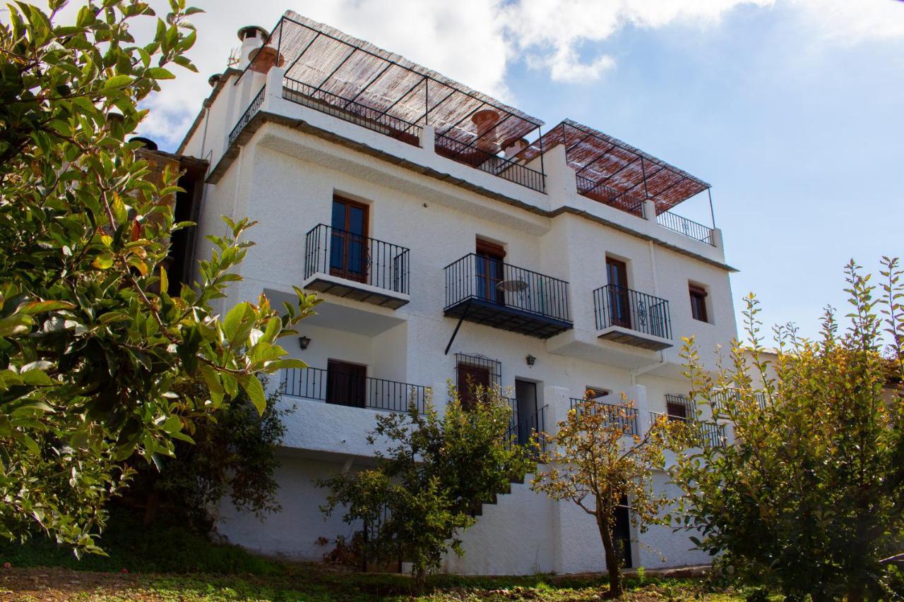 Puerta Bubion Apartamentos Exterior foto